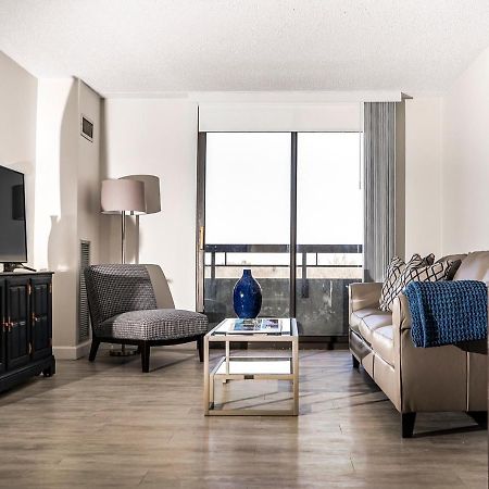 Short Term Rentals At The Park At Trowbridge Senior Community Southfield Buitenkant foto