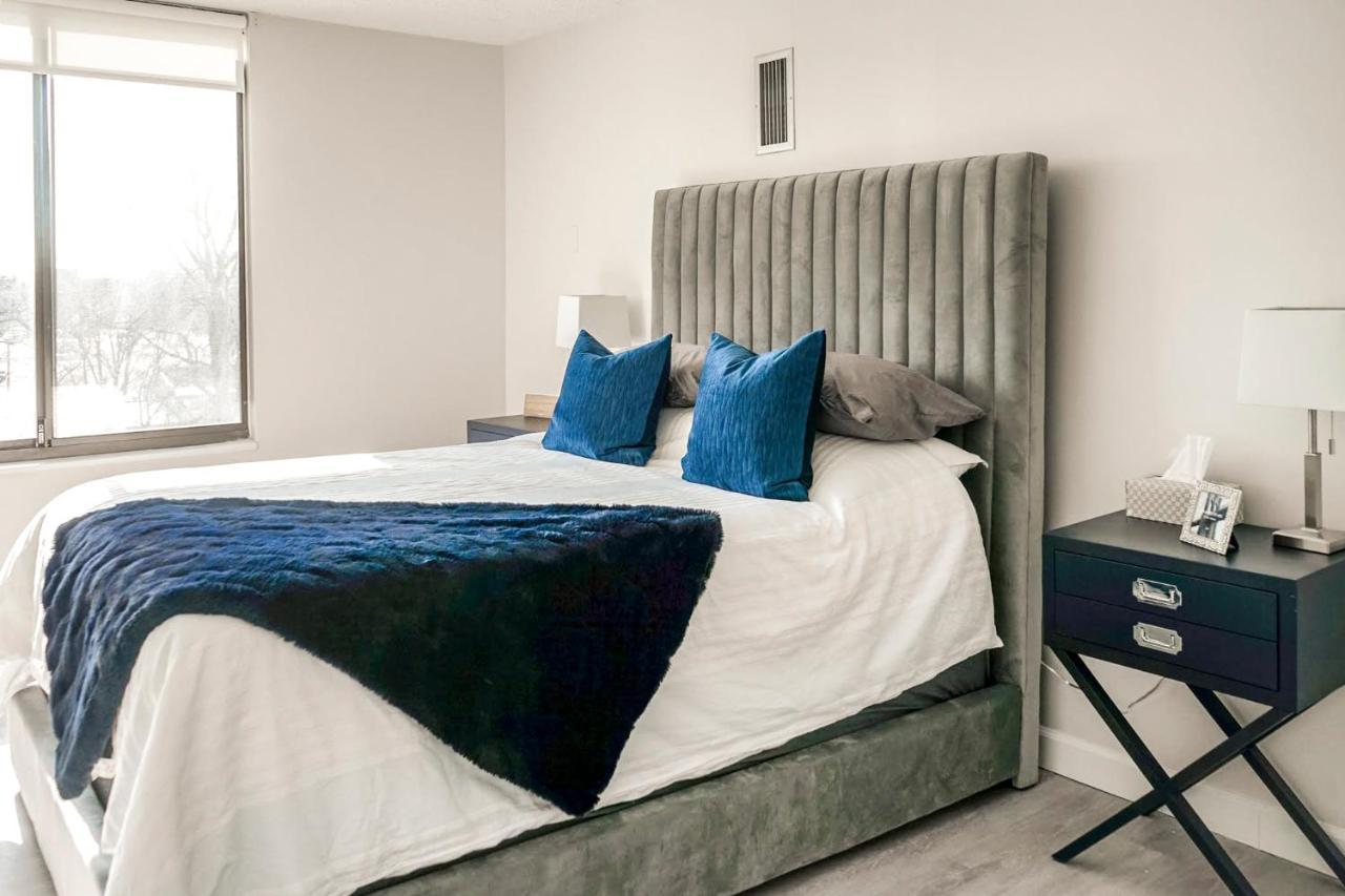 Short Term Rentals At The Park At Trowbridge Senior Community Southfield Buitenkant foto