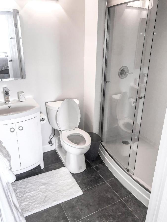 Short Term Rentals At The Park At Trowbridge Senior Community Southfield Buitenkant foto
