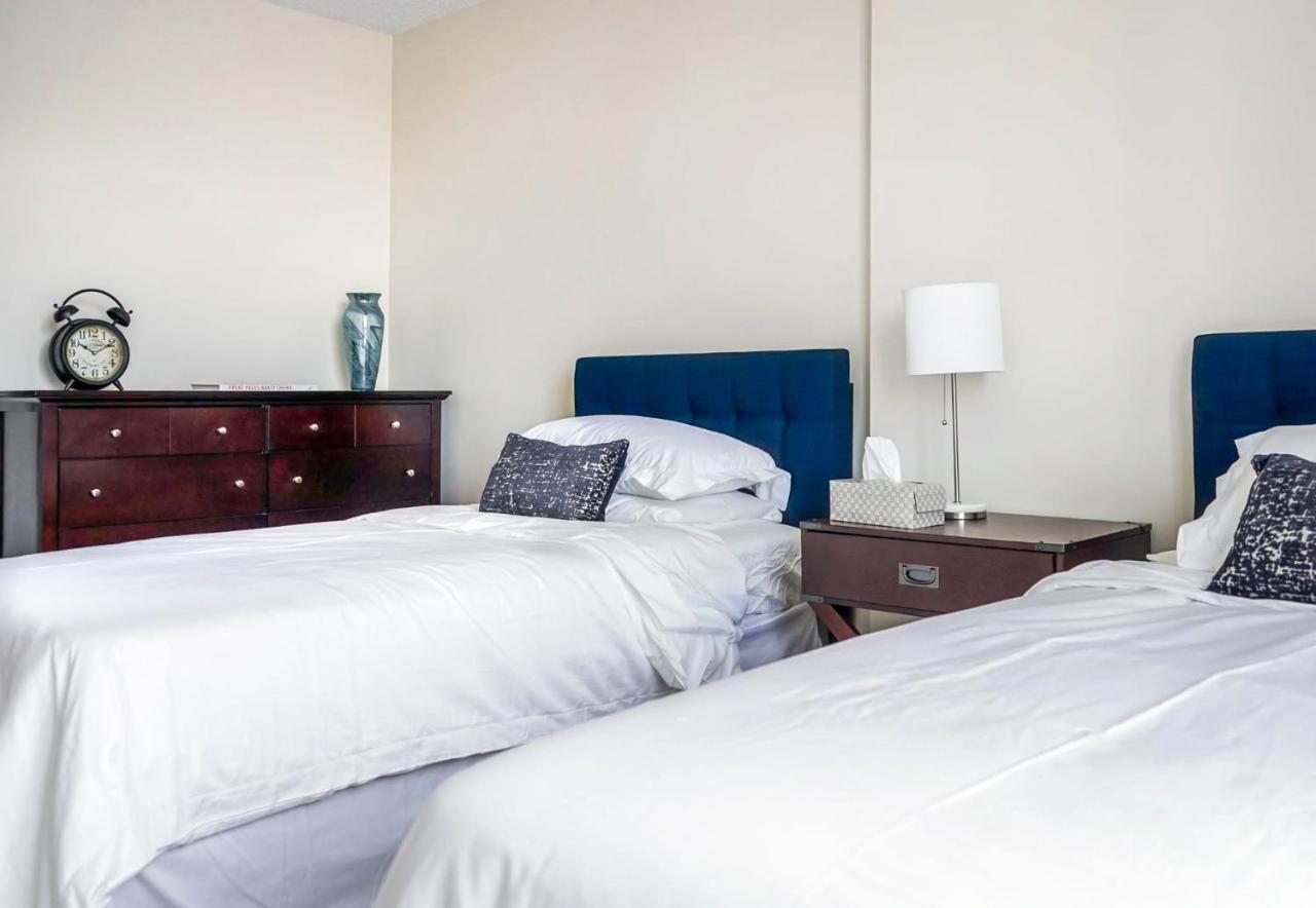 Short Term Rentals At The Park At Trowbridge Senior Community Southfield Buitenkant foto