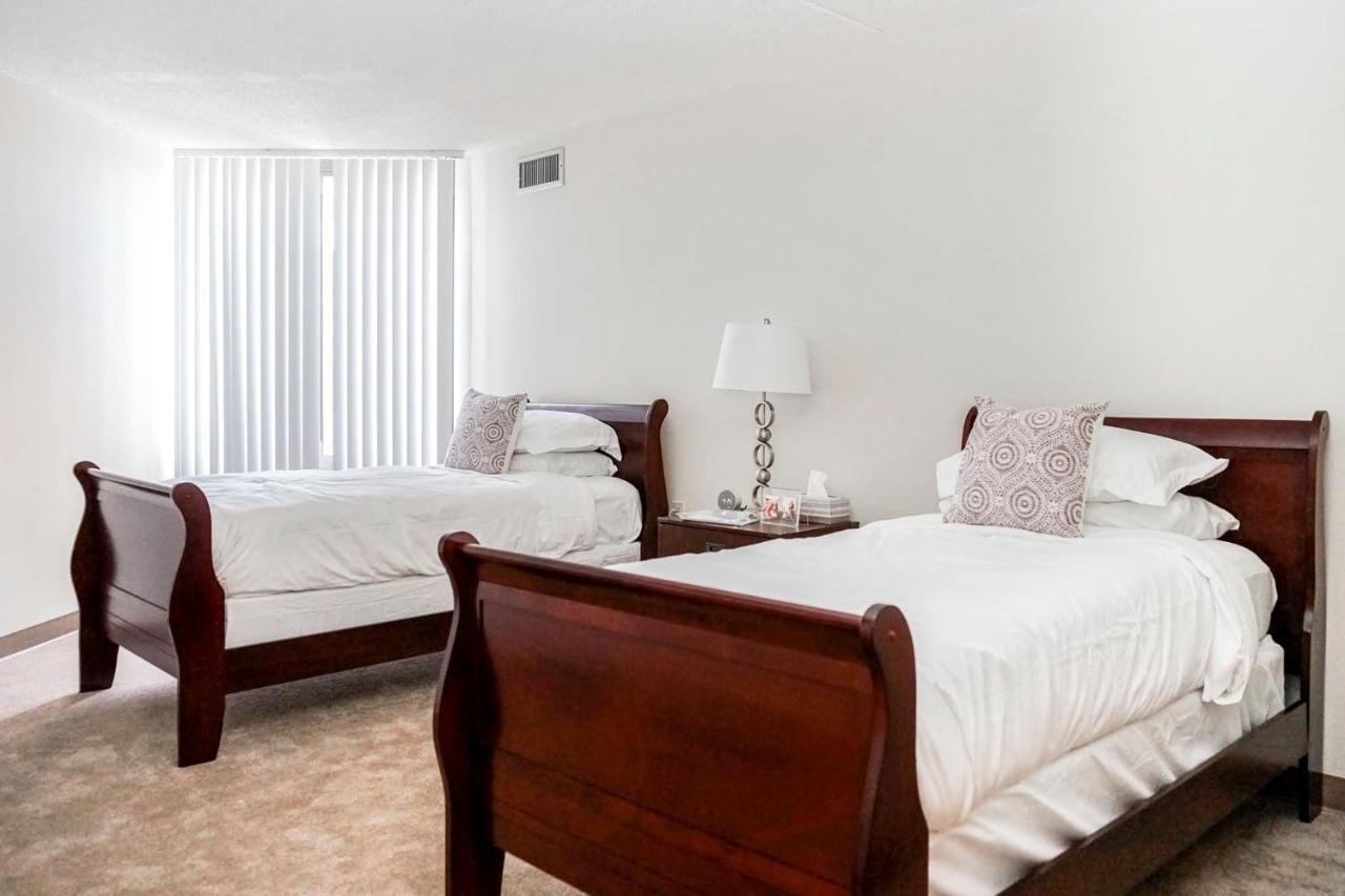 Short Term Rentals At The Park At Trowbridge Senior Community Southfield Buitenkant foto