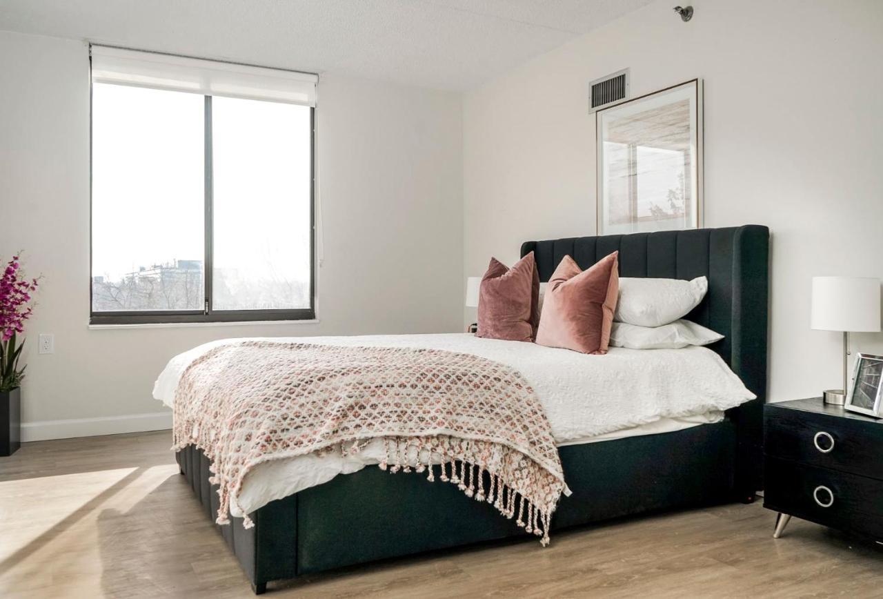 Short Term Rentals At The Park At Trowbridge Senior Community Southfield Buitenkant foto